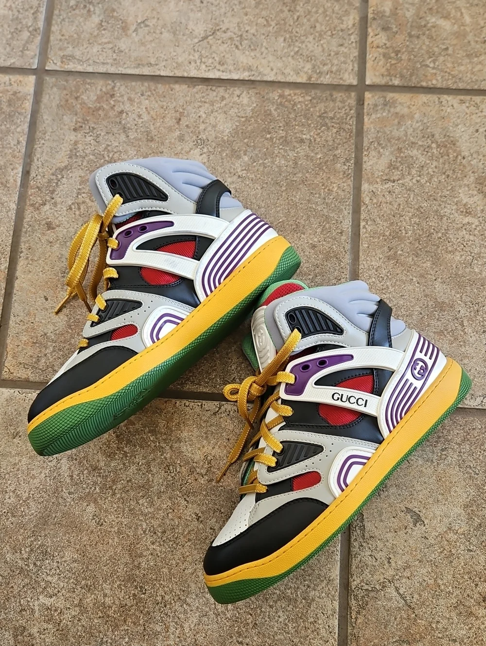 Gucci Mens Multicolor High-Top Sneakers - White/Black/Green/Red